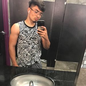 Meet your Posher, Sergio